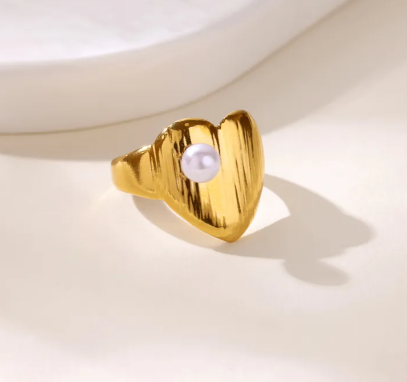 Cute Pearl in heart 304 Stainless Steel Elegant Finger Ring Adjustable